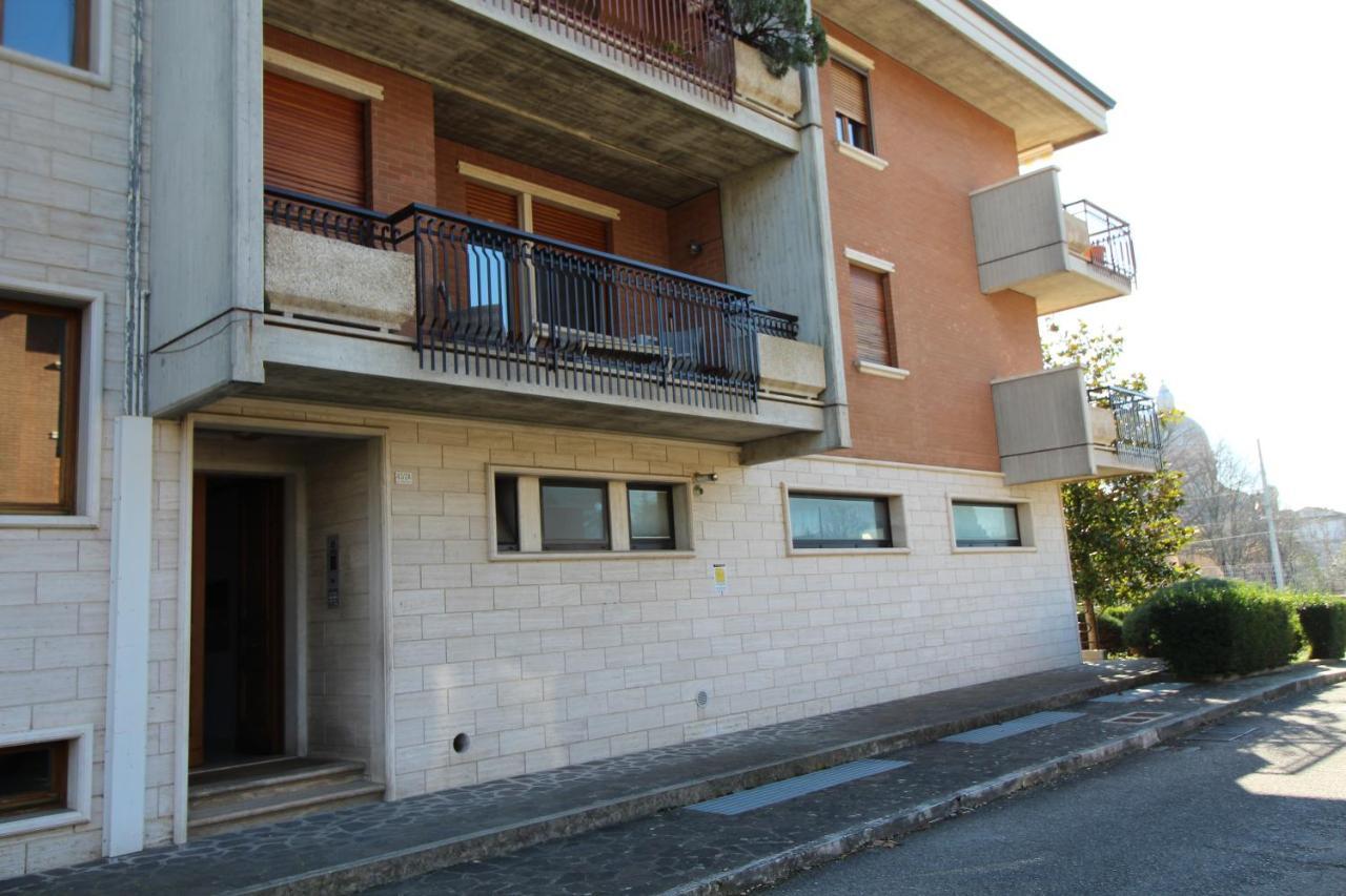 Casa Vacanze Vanda Assis Exterior foto